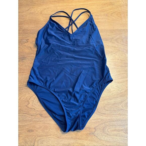 Hurley Other - Hurley Women's V-Neck Strappy Crisscross Back One Piece Swimsuit Navy Size XL